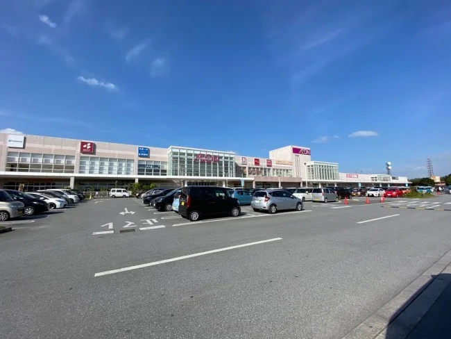 [新型コロナもう大変！冬のリッツカールトン沖縄旅行記16] やっぱりステーキ発見！なんでステーキ180gが1000円で食べられるん？（驚）