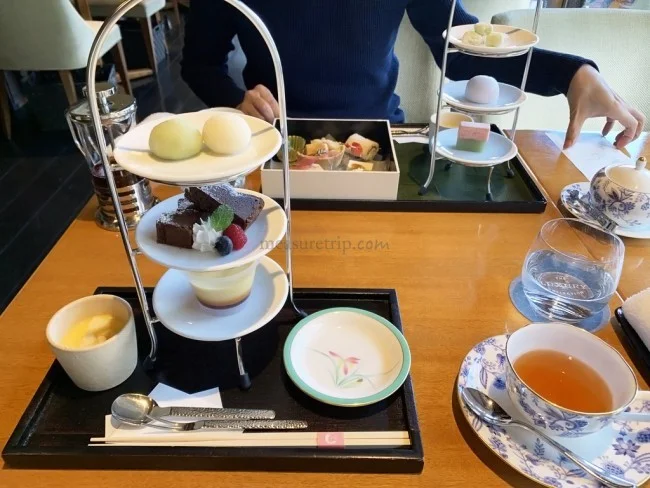 【嵐山のおすすめ 和風カフェ】 優雅な時間を過ごせる高級ホテルの和風 カフェ「八翠」のアフタヌーンティーをレビュー【翠嵐ラグジュアリーコレクションホテル京都】