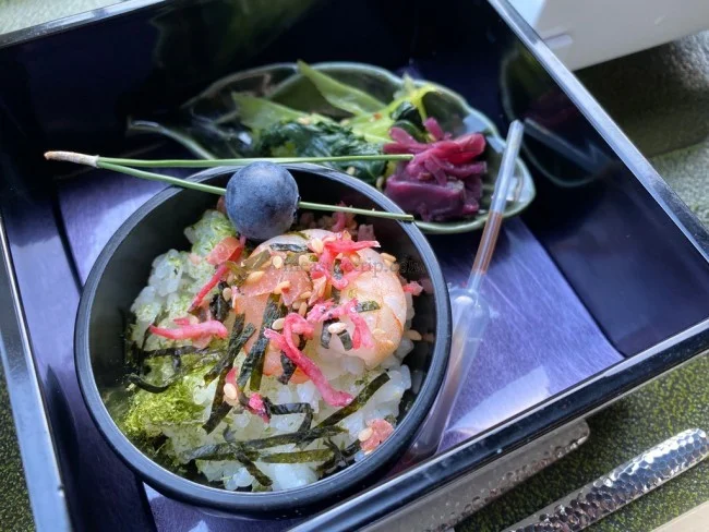 【嵐山のおすすめ 和風カフェ】 優雅な時間を過ごせる高級ホテルの和風 カフェ「八翠」のアフタヌーンティーをレビュー【翠嵐ラグジュアリーコレクションホテル京都】