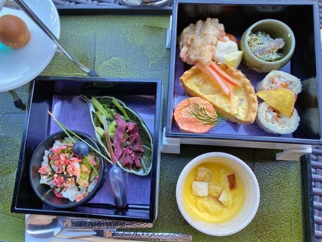 【嵐山のおすすめ 和風カフェ】 優雅な時間を過ごせる高級ホテルの和風 カフェ「八翠」のアフタヌーンティーをレビュー【翠嵐ラグジュアリーコレクションホテル京都】