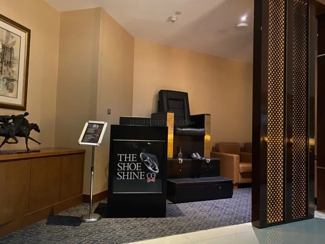 エミレーツ航空 ビジネスクラスラウンジ @ドバイ国際空港 コンコースC