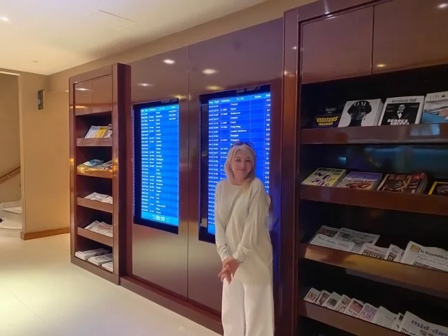 エミレーツ航空 ビジネスクラスラウンジ @ドバイ国際空港 コンコースC