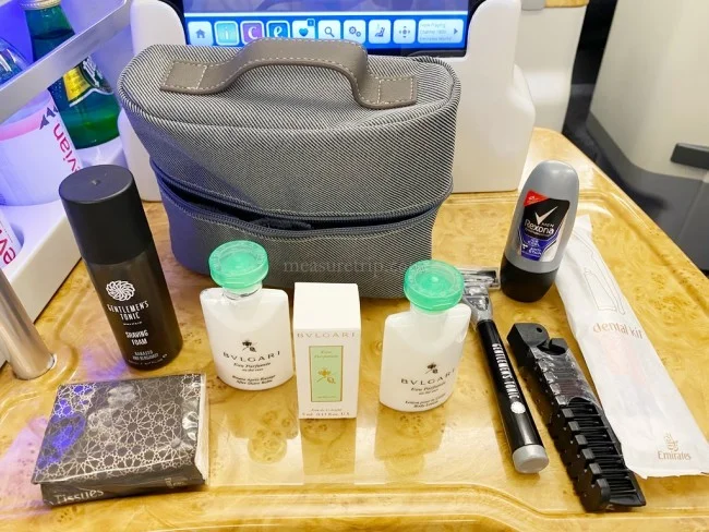 エミレーツ航空 A380 ビジネスクラス ドバイ⇔大阪 / 搭乗記【エミレーツ 機内食】