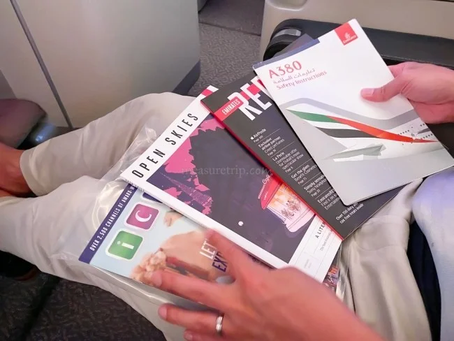 エミレーツ航空 A380 ビジネスクラス ドバイ⇔大阪 / 搭乗記【エミレーツ 機内食】