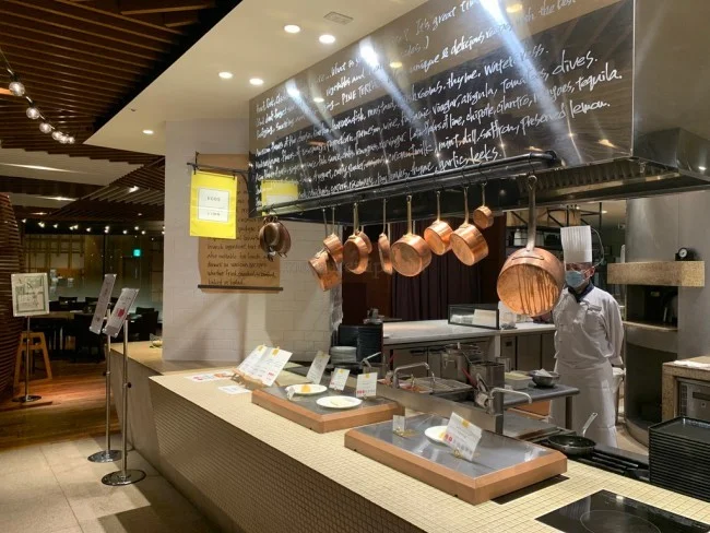 シェラトン宮崎 メインレストラン「パインテラス」朝食ビュッフェ