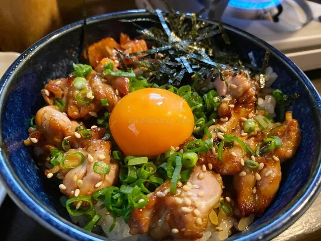 [新型コロナもう大変！冬のリッツカールトン沖縄旅行記36] ぐぅーやさんは今まで食べた焼き鳥屋さんで一番