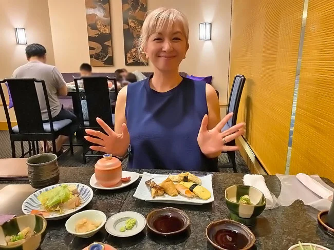 【ルネッサンス リゾート 沖縄】高級お寿司食べ放題！寿司バー「ロイズ」は最高♪【口コミ レビュー】