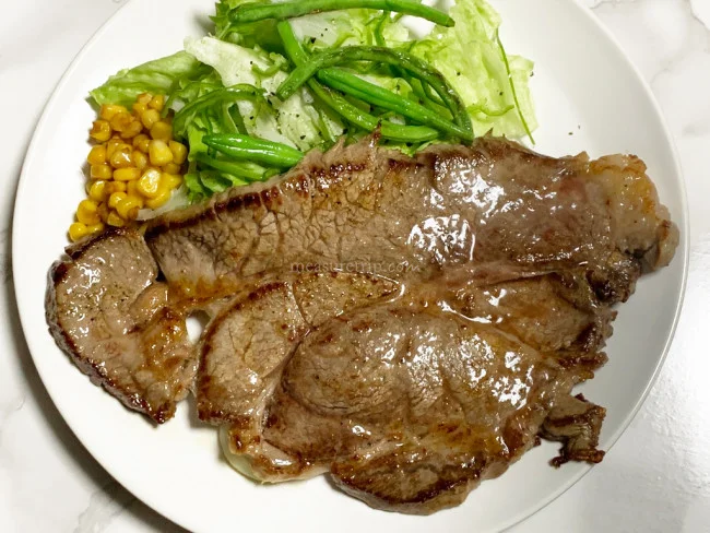 硬いオージービーフのステーキ肉を柔らかく美味しく焼く方法！