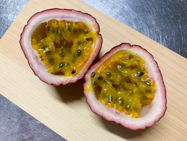パッションフルーツの美味しい「食べ頃」と「食べ方」