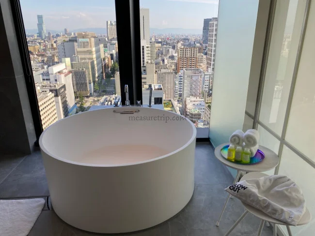【W大阪 滞在記】大阪のビル群を臨む圧巻のスイートルーム！ マーベラス・スイートルーム 宿泊記