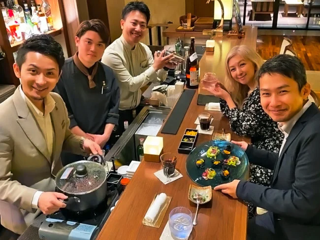 [新型コロナもう大変！冬のリッツカールトン沖縄旅行記42] 最後の夜の晩餐会