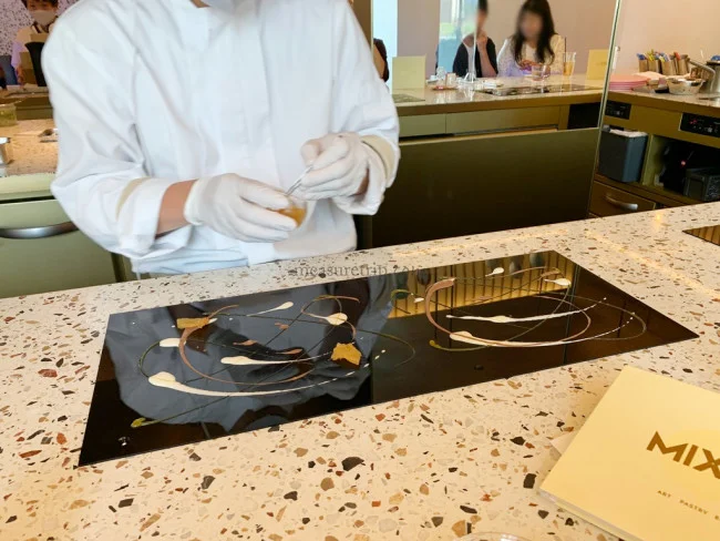 W大阪 カフェ MIXup ピエールエルメとコラボしたデザートコース！