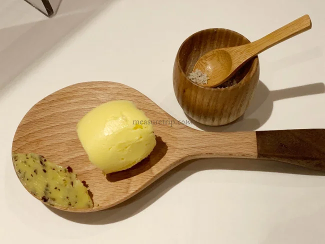 【リッツカールトン大阪】超高級！フランス料理レストラン ラベ - La Baie でドキドキのコースディナー！【高級レストランでの服装】