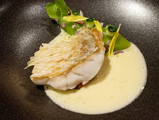 【リッツカールトン大阪】超高級！フランス料理レストラン ラベ - La Baie でドキドキのコースディナー！【高級レストランでの服装】