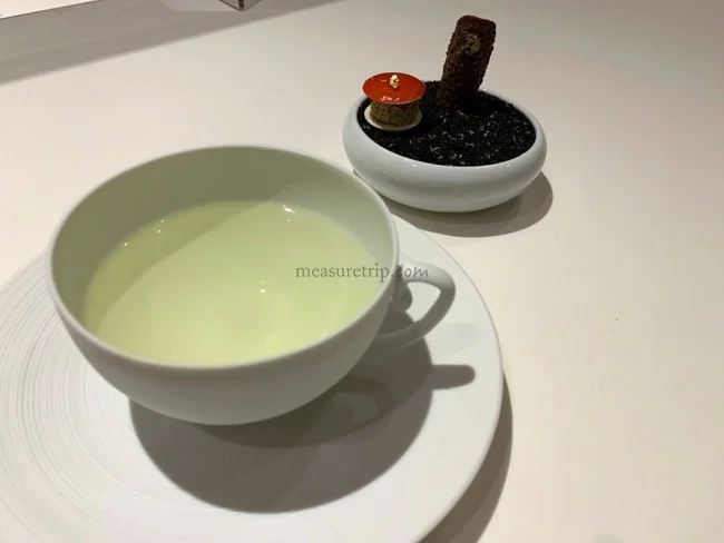 【リッツカールトン大阪】超高級！フランス料理レストラン ラベ - La Baie でドキドキのコースディナー！【高級レストランでの服装】