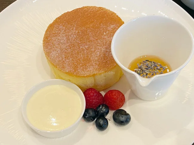 【ウェスティンホテル横浜】スフレパンケーキが最高！メインレストランのセミビュッフェスタイルの朝食をレポート！【宿泊記・朝食レビュー】