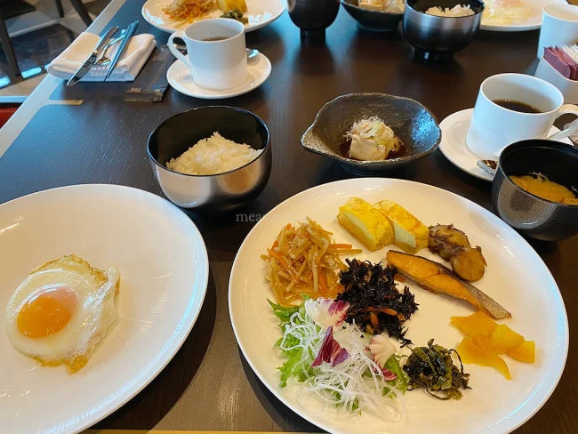 【ウェスティンホテル横浜】スフレパンケーキが最高！メインレストランのセミビュッフェスタイルの朝食をレポート！【宿泊記・朝食レビュー】