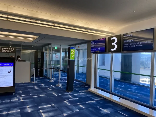 [コロナ後初海外旅行！夏休みグアム旅行記10] 初めてのユナイテッド航空 UA150便（関空→グアム）に搭乗！