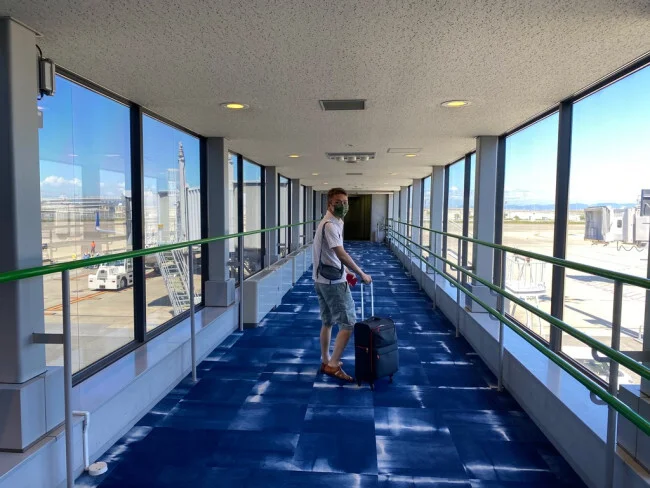 [コロナ後初海外旅行！夏休みグアム旅行記10] 初めてのユナイテッド航空 UA150便（関空→グアム）に搭乗！