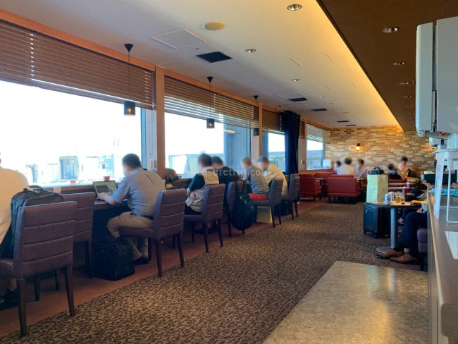 【コロナ後の関西空港ラウンジ】ゴールドカードで利用できる空港カードラウンジ「アネックス六甲」