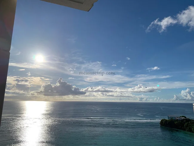 [コロナ後初海外旅行！夏休みグアム旅行記15] ウェスティングアムのラウンジの食事ってこんなにスゴいの！？
