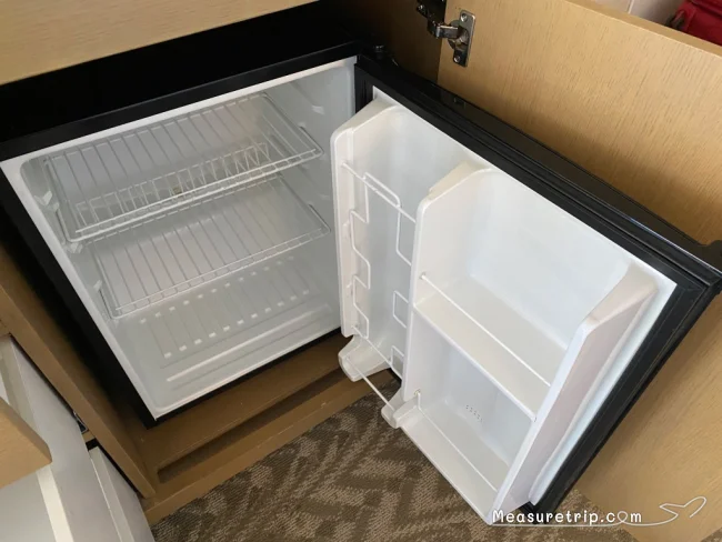 【モアナサーフライダー ウェスティン】ベランダから海が見える部屋「タワーオーシャンビュー」ルーム