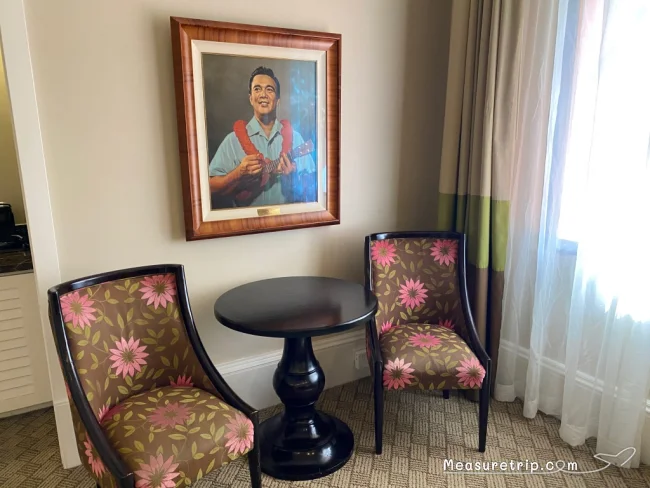 【ロイヤルハワイアンホテル】海も緑も楽しめるコーナースイートルーム「Alfred Apaka Suite Room 4890」