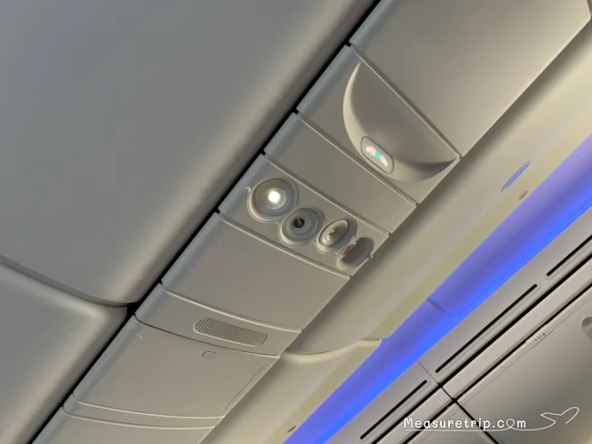 【JALハワイ コロナ後】B789 ビジネスクラス JL74 羽田→ハワイ・ホノルル の機内の様子と機内食 JAL SKY SUITE Ⅲ【飛行機の搭乗記】