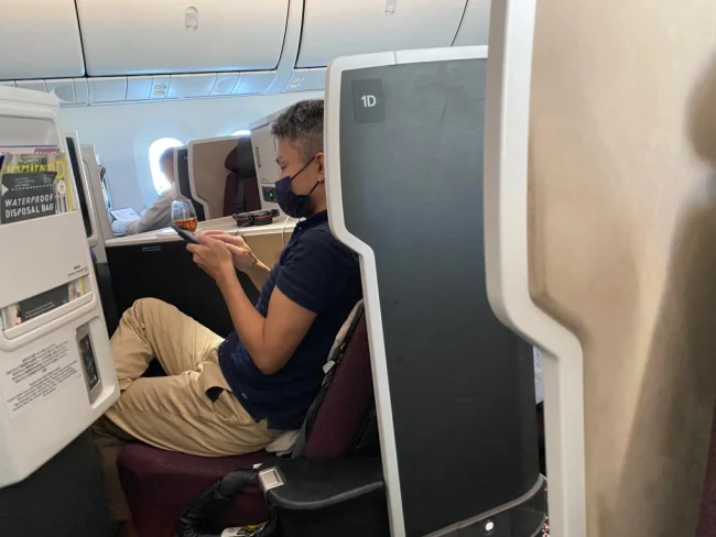 【JALハワイ コロナ後】B789 ビジネスクラス JL74 羽田→ハワイ・ホノルル の機内の様子と機内食 JAL SKY SUITE Ⅲ【飛行機の搭乗記】