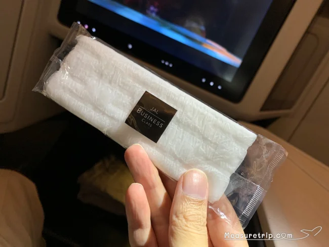 【JALハワイ コロナ後】B789 ビジネスクラス JL74 羽田→ハワイ・ホノルル の機内の様子と機内食 JAL SKY SUITE Ⅲ【飛行機の搭乗記】