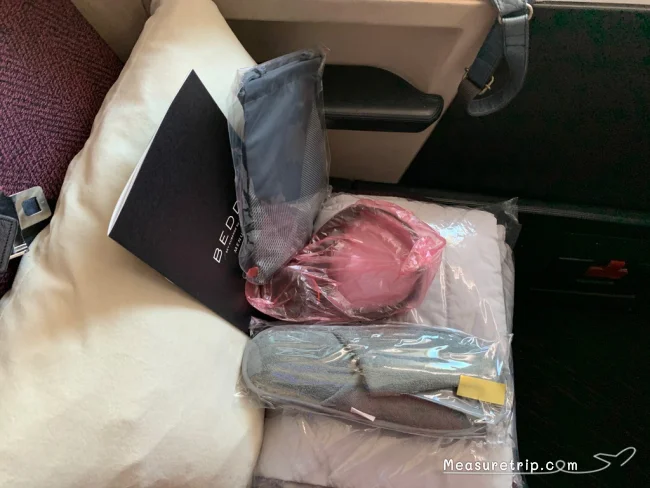 【JALハワイ コロナ後】B789 ビジネスクラス JL73 ハワイ・ホノルル→東京・羽田 の機内の様子と機内食 JAL SKY SUITE Ⅲ【飛行機の搭乗記】