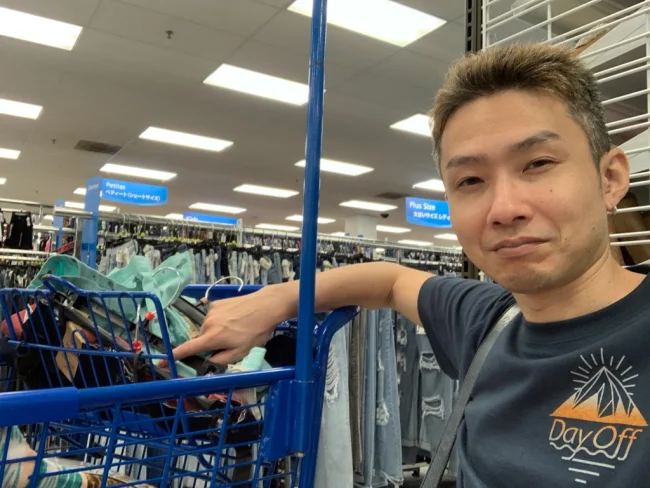 [コロナ後初海外旅行！夏休みグアム旅行記29] 買い物は楽しいけど疲れるなぁ…