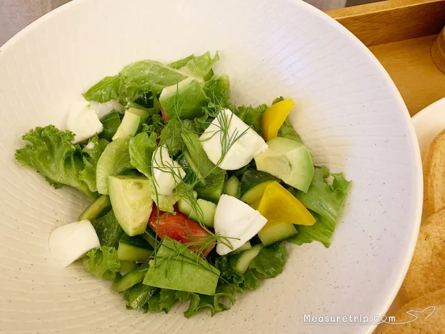 【ル・メリディアン・モルディブ】インルームダイニングとミニバーのメニュー&価格表