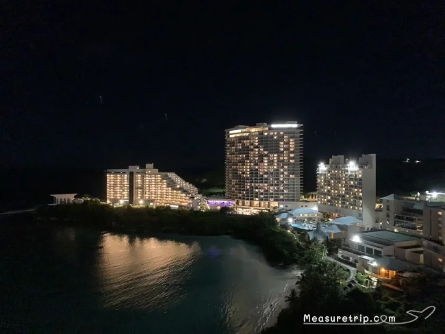 [コロナ後初海外旅行！夏休みグアム旅行記31] ホテルのバーの生演奏