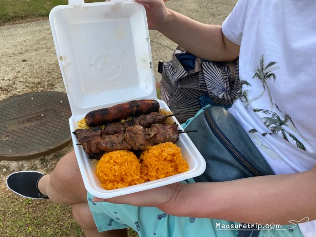 [コロナ後初海外旅行！夏休みグアム旅行記37] お祭り気分のナイトマーケット