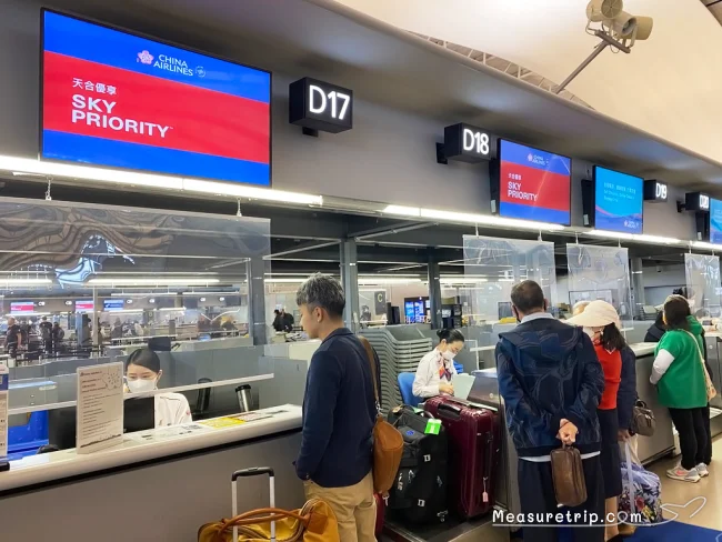 [台湾とタイを巡るマリオット・ボンヴォイ旅行記4] 関西空港にはたくさんの人