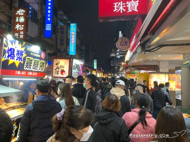 [台湾とタイを巡るマリオット・ボンヴォイ旅行記28] 週末の饒河街観光夜市