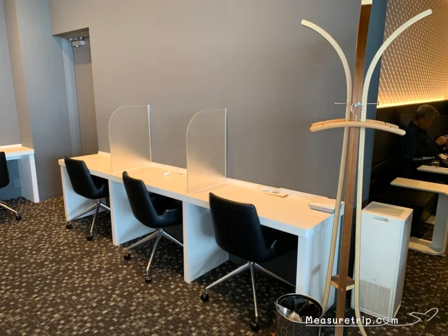 【コロナ後の関西空港ラウンジ】本館出発の各航空会社のビジネスクラス＆上級会員向けラウンジ「KIX NORTH LOUNGE - キックス・ノース・ラウンジ」