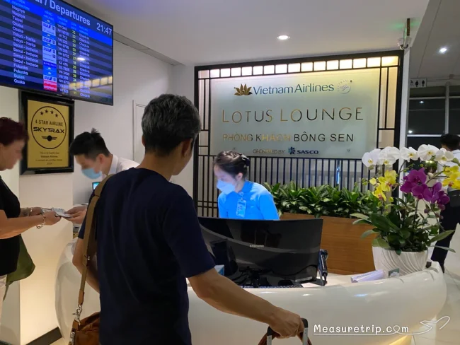 [台湾とタイを巡るマリオット・ボンヴォイ旅行記93] 中継地のホーチミン・タンソンニャット国際空港