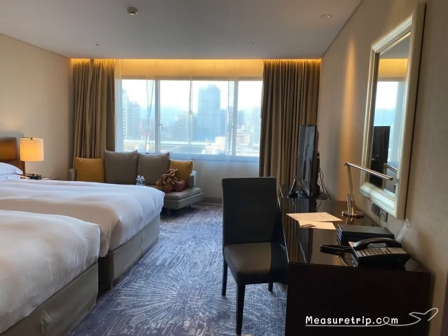 【シェラトングランド台北ホテル】広めの部屋「プレミアゲストルーム」を実体験レポート!- ホテル宿泊記