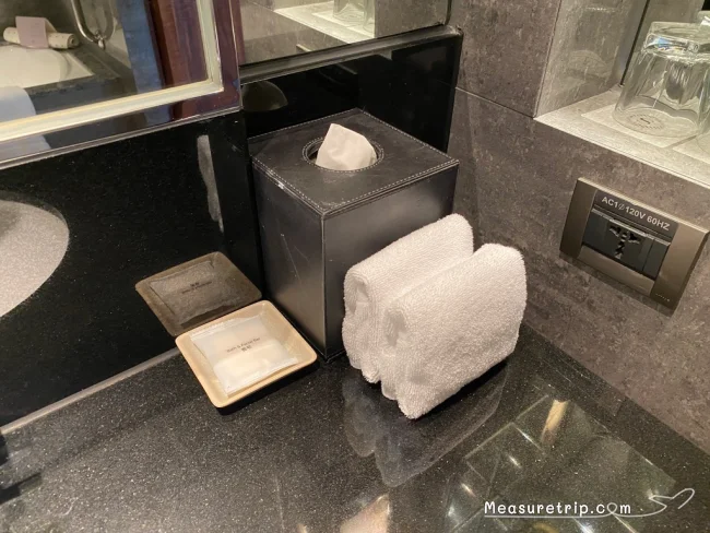 【シェラトングランド台北ホテル】広めの部屋「プレミアゲストルーム」を実体験レポート!- ホテル宿泊記