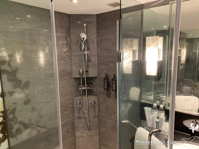 【シェラトングランド台北ホテル】広めの部屋「プレミアゲストルーム」を実体験レポート!- ホテル宿泊記