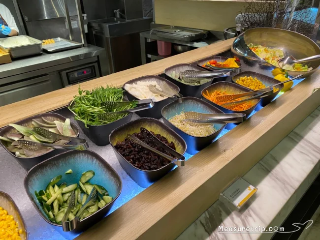 【シェラトングランド台北ホテル】メインレストランでの朝食ビュッフェ / バイキング