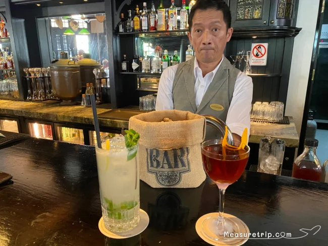 【シンガポール観光】シンガポールスリング発祥の老舗バー「ロングバー - Long Bar」は行くべき？【シンガポール 旅行】