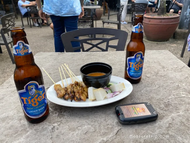 シンガポール ナイトサファリ園内のレストランの食事は不味い？【シンガポール動物園 ナイトサファリ】