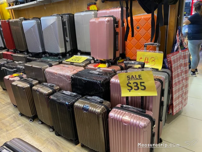 【シンガポール お土産】オーチャードでお得にお土産買うなら「激安価格のラッキープラザ」はマスト！【シンガポール ショッピングモール】