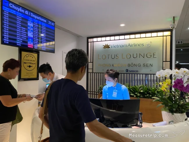 ベトナム航空 ビジネスクラスラウンジ - LOTUS LOUNGE（ロータスラウンジ）@タンソンニャット国際空港
