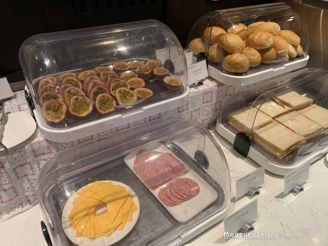 ベトナム航空 ビジネスクラスラウンジ - LOTUS LOUNGE（ロータスラウンジ）@タンソンニャット国際空港
