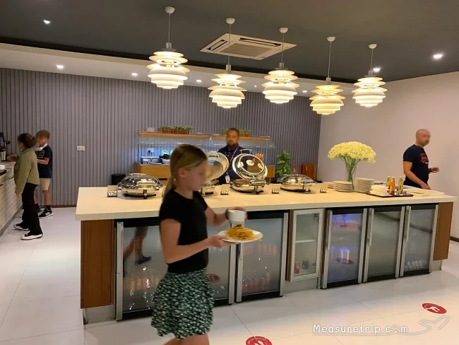 プライオリティパス利用可能！モルディブ・マレ国際空港「Moonimaa Lounge」