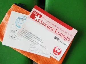 [Actual experience report] We will toast with the new JAL Sakura lounge · beer at Kansai International Airport and get curry